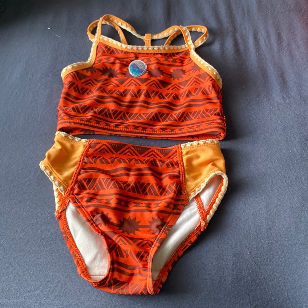 Bathing suit